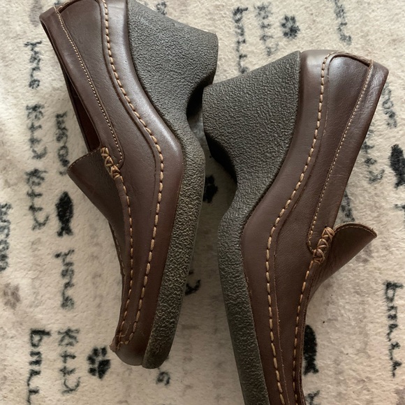 Aerosoles brown woman’s wedges size 8 - Picture 6 of 10